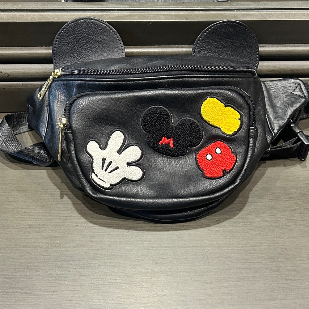 Loungefly Black Mickey Mouse Fanny Pack